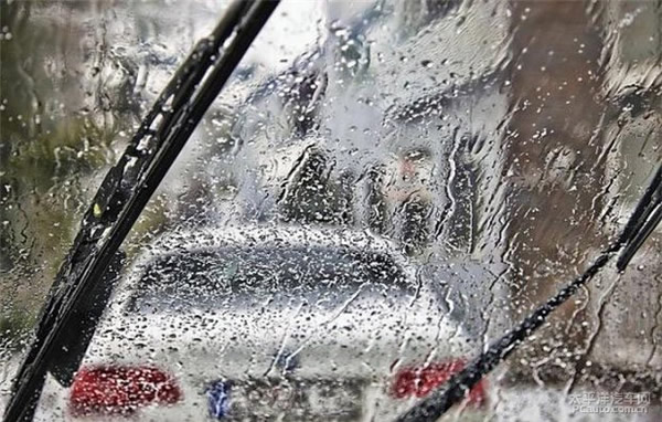 科目二、科目三遇到下雨天應(yīng)該怎樣做？考試順利會(huì)通過(guò)