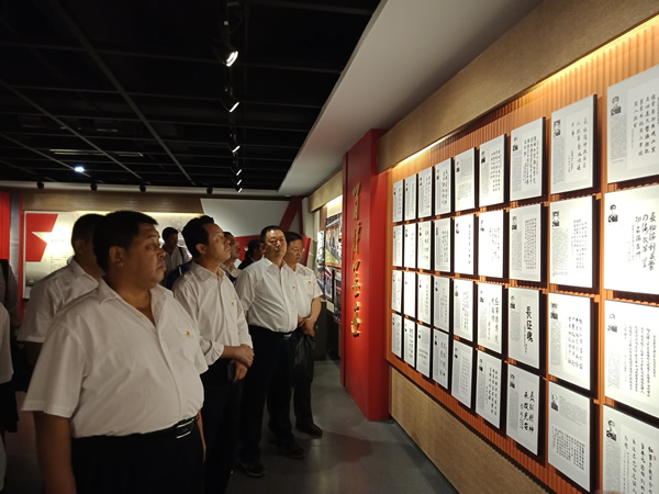 隴運集團公司黨委開展“不忘初心、牢記使命”紀念建黨98周年主題黨日活動