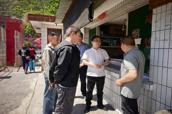 隴南市隴運集團公司開展“五一”節(jié)假日收尾安全生產督查工作